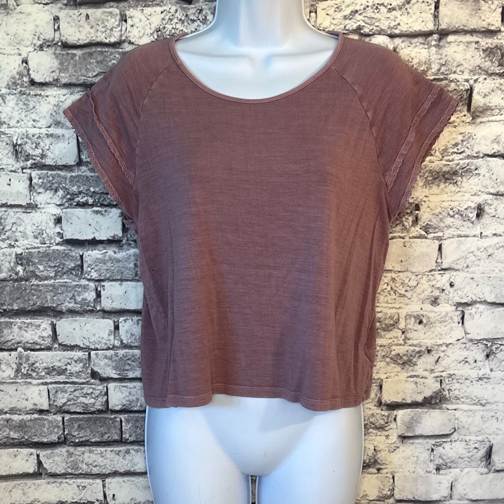 American Eagle Dusty Rose Soft and Sexy Shirt Size M